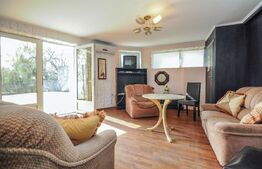 Casa de vanzare in Balotesti, pe malul lacului, suprafata teren de 953  mp