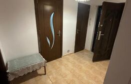 Apartament 3 camere, decomandat, 65 mp,  zona Trapezului