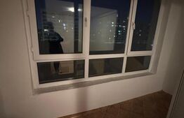 Apartament 3 camere, decomandat, 65 mp,  zona Trapezului