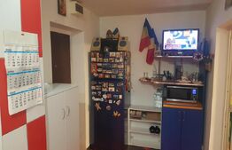 Aprtament de 3 camere, Parter - pretabil firma, Piata Ramnicu Sarat