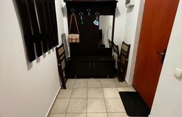 Apartament cu 2 camere cu loc de parcare,  etaj intermediar, zona Titan