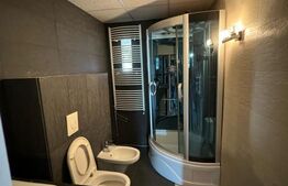 Apartament 3 camere + 1 camera mansarda + boxa, 107 mp, zona Piata Unirii