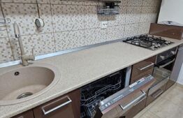 Apartament 3 camere, parcul Teilor 73mp,  2 bai, parcare privata 