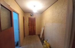 Apartament de 3 camere, semidecomandat, Sălăjan-1 Decembrie 1918