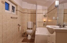 Vila Triplex, D+P+2E, 5 camere, 2 bai, 2 parcari, 145mp, Central