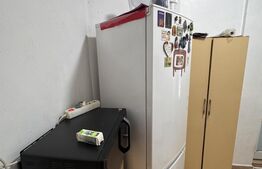 Apartament de 4 camere, 77 mp, 2 bai, zona Unirii