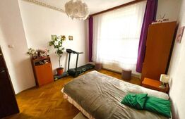 2 case Mihalache-1Mai, suprafata utila 126mp, teren 300mp