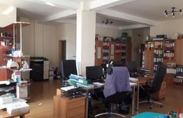 Vilă, 450 mp, zona Vatra Luminoasă, ideală pentru birouri