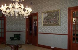 Proprietate SUPERBA, 1000 mp teren, 850 mp utili, Ultracentral,ideal INVESTITIE!