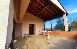 Vilă de 230 mp utili, mobilata, 844 mp teren, în comuna Berceni