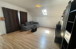 Vila deosebita cu 9 camere, 300mp, zona Jolie Ville- PIPERA