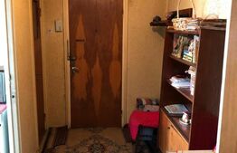 Apartament de 3 camere, 59 mp, renovabil, zona Trapezului