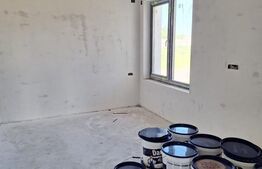 Casa Lac Petresti | 109 mp utili + 500 mp teren | Corbeanca