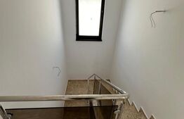 Vila cu 5 camere, 3 bai, 142mp in Ostratu/Corbeanca