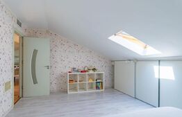 Apartament cu 4 camere, 200 mp - zona Fundeni