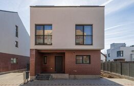 Casa cuplata cu suprafata de 208.6mp, in ansamblu de case Otopeni