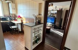 Apartament 2 camere, semidecomandat, C.T, zona Vatra Luminoasa