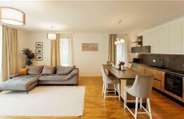 Apartament de lux cu 4 camere și grădină privată de 124 mp în Băneasa