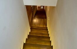 Unitate de locuit in casa duplex, design modern, curte individuala