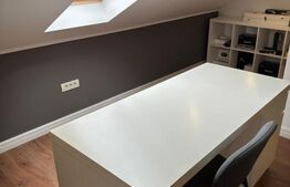 Unitate de locuit in casa duplex, design modern, curte individuala