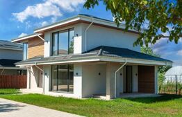 Vilă modernă cu 5 camere și teren generos de 420 mp în Corbeanca