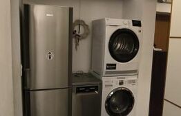 Apartament 3 camere, Dristor