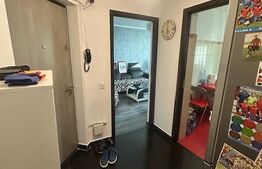 Apartament 3 Camere, zona 1 Decembrie. 