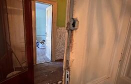 Casa 3 camere + camera frigorifică la subsol, Zona Gara de Nord