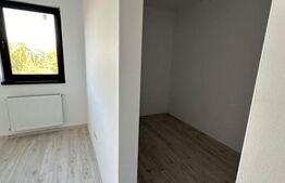 Vila cu 5 camere, 3 bai, 142mp in Ostratu/Corbeanca