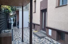 Casă cochetă cu 2 camere, curte comună și finisaje moderne – Locație excelentă!