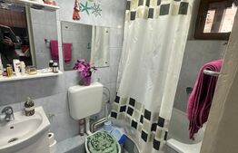 Casa Individuala, 5 camere, 54 mp, cu teren 122 mp, zona Lacul Tei