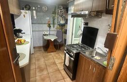 Casa Individuala, 5 camere, 54 mp, cu teren 122 mp, zona Lacul Tei