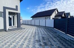 Vilă modernă cu 4 camere și curte de 300 mp în Pantelimon, Ilfov