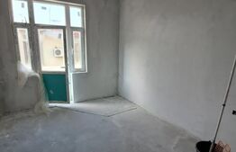 Apartament de vanzare, cu 3 camere, 90 mp, zona-Tineretului