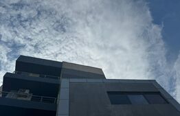 Spatiu Comercial + terasa 275mp- langa metrou Mihai Bravu