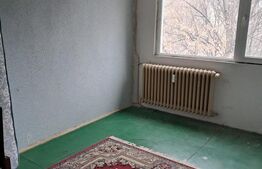 Apartament de vanzare, cu 3 camere, 62 mp, sector 4, zona Luica