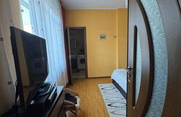 Casa de vanzare, cu 3 camere, zona centrala