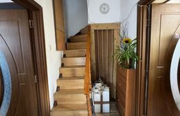 Casa de vanzare, cu 3 camere, zona centrala