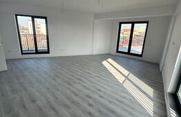 Apartament de vanzare, cu 4 camere, 115,82 mp, zona Salajan