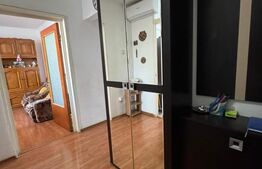 Apartament de vanzare, cu 3 camere, 65 mp, zona Petre Ispirescu