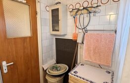 Apartament de vanzare, cu 3 camere, 75 mp, zona Ghencea