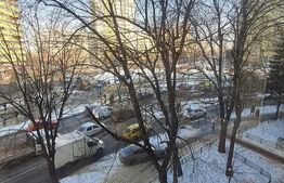 Apartament de vanzare, 3 camere, 72 mp, parcare, zona Pantelimon