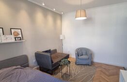 Garsonieră de vânzare, 33 mp, centrală proprie, mobilată, zona centrala