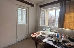 Apartament cu 2 camere, 51 mp, renovabil, etaj intermediar, Bucuresti
