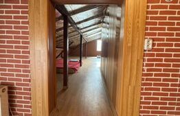 Casa cu 3 camere, 60 mp, mansarda, zona Unirii