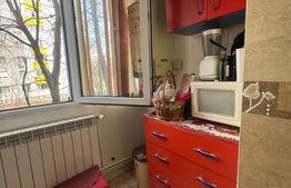 Apartament cu 3 camere, 72 mp, Buzoieni