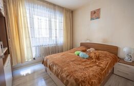 Apartament cu 3 camere, 53 mp, 2 balcoane, parcare, zona Sălaj 