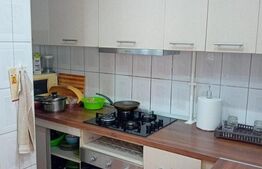 Apartament cu 3 camere, 2 băi, bloc reabilitat, 120.000 €, zona Rahova/Salaj