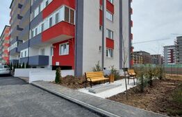 Apartament cu 2 camere, 65 mp, curte 106 mp, parcare, zona Berceni