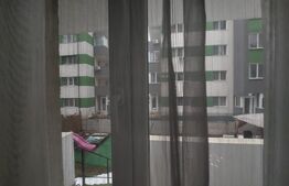 Apartament cu 2 camere, 65 mp, curte 106 mp, parcare, zona Berceni